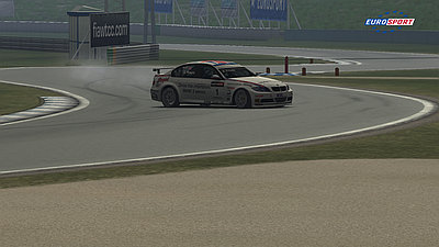 RACE: Plenty of fun to be had, for a sim, beyond crashing driving the wrong way around the track.